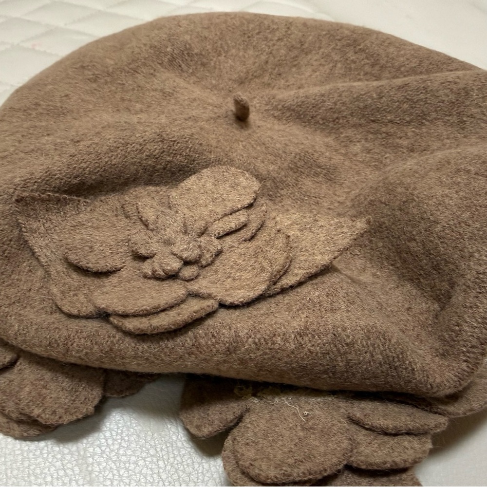 betmar Wool Flower Beret - Taupe Brown